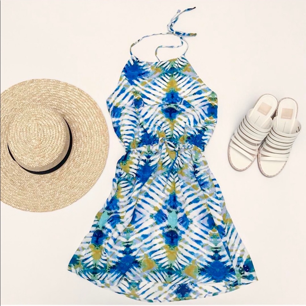 NWT BB Dakota Halter Dress